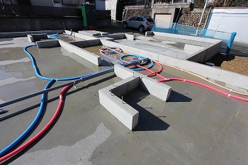 設備配管完了です。