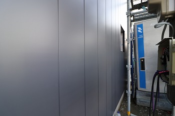 外壁工事が始まりました。