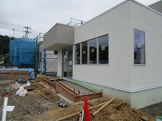 足場が取れました