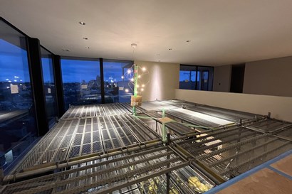 照明実験を行いました。